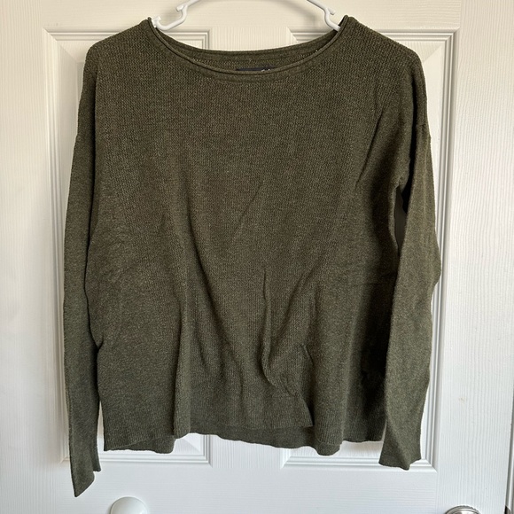 American eagle green crewneck sweater - Picture 1 of 4